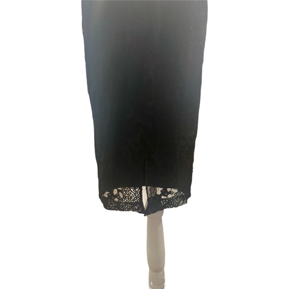 NWT Le Chateau black cocktail dress with lace - size small - Picture 6 of 6